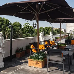**** Otel Del Real Orto Botanico İtalya
